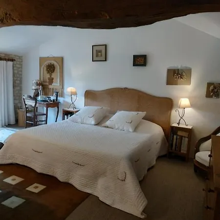 Le Clos Des Fayes Oda ve Kahvaltı